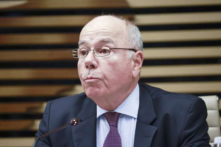 Washington impôs limitações a ministro Alexandre Padilha