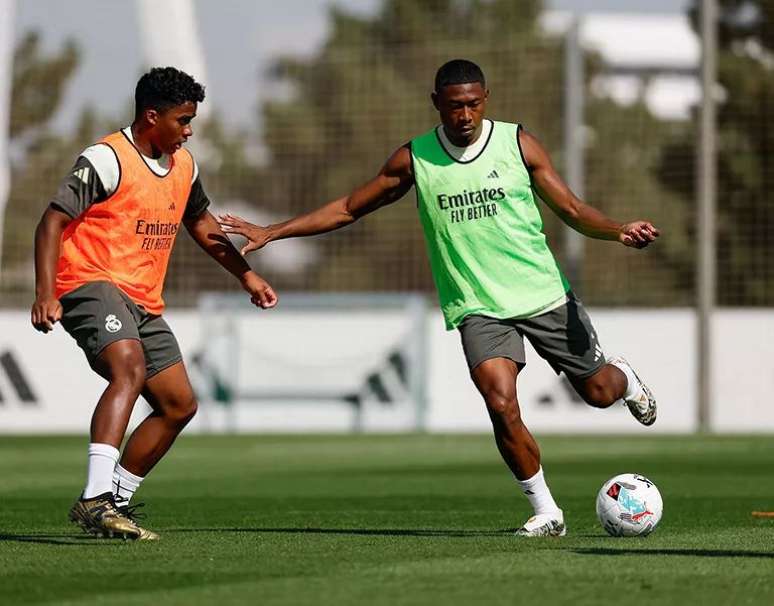 Endrick durante o &uacute;ltimo treino do Real Madrid 