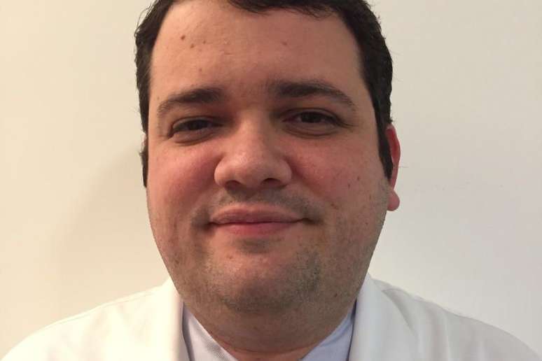 O m&eacute;dico Marcondes Fran&ccedil;a &eacute; especialista na doen&ccedil;a rara