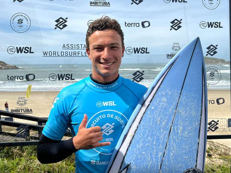 Heitor Mueller exalta torcida em Santa Catarina