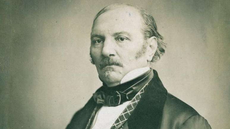 Kardec n&atilde;o acreditava ter criado uma religi&atilde;o mas 'codificado' a obra dos esp&iacute;ritos atrav&eacute;s de um m&eacute;todo cient&iacute;fico