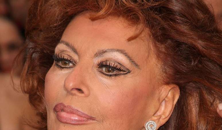 Fresh pineapple every day, olive oil and even pasta! These are the simple secrets of the Sophia Loren diet, towards 100 Fresh pineapple every day, olive oil and even pasta! These are the simple secrets of the Sophia Loren diet, towards 100