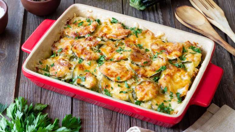 Zucchini grat: tasty and easy to do