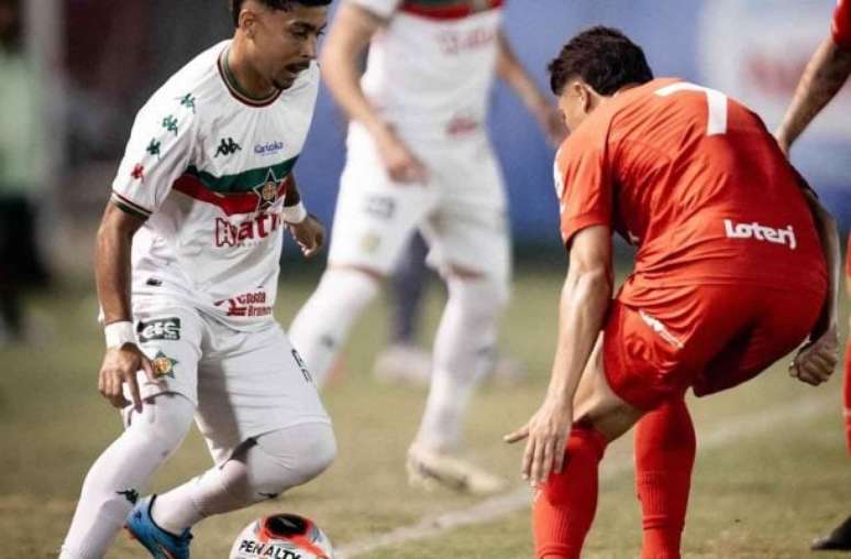 Divulgação - Legenda: Portuguesa vence com gol nos acréscimos e é tetracampeã da Copa Rio