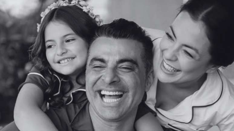 Li Martins se pronuncia pela 1ª vez após a morte do marido, JP Mantovani