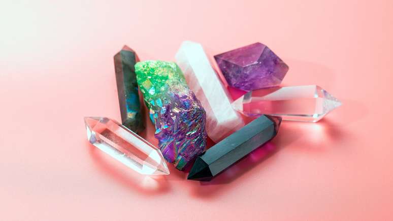 How to use crystals to improve your wishes on the new moon