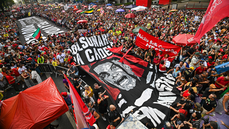 Capitais brasileiras registram atos contra a anistia e PEC da Blindagem