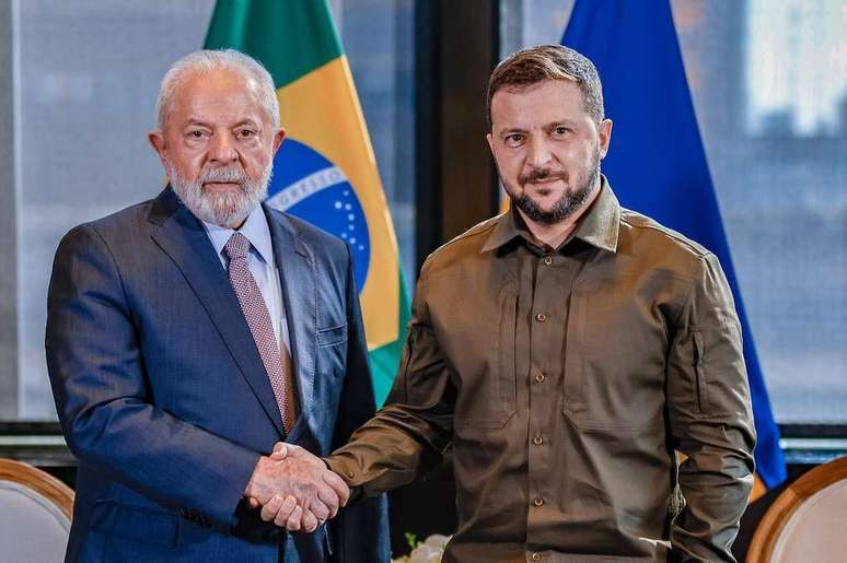 Lula e Volodymyr Zelenski, presidente da Ucr&acirc;nia, durante reuni&atilde;o em Nova York, em setembro de 2023