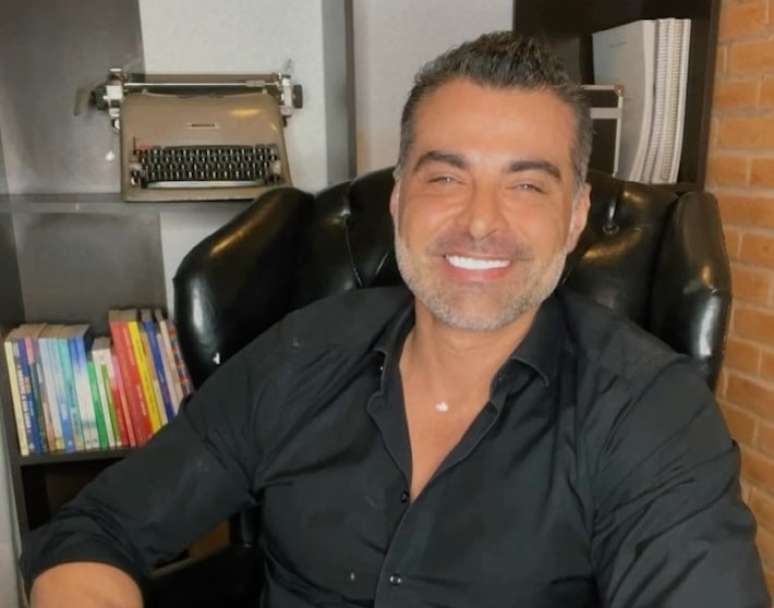 O modelo deixou a esposa, Li Martins, e a filha Antonella, de 8 anos