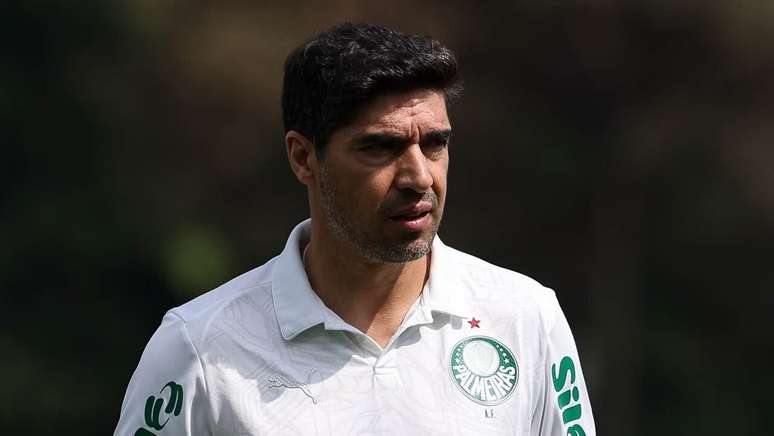 Abel Ferreira tem contrato com o Palmeiras at&eacute; o fim desta temporada &ndash;