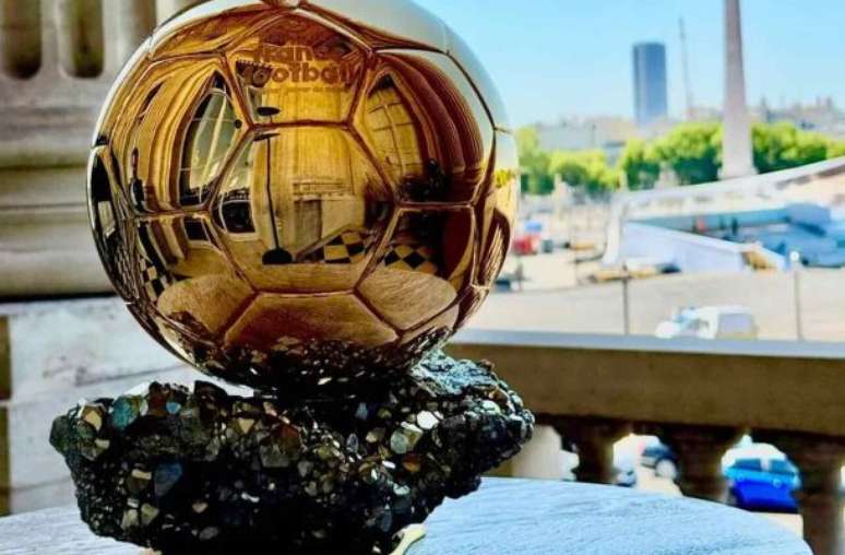This Monday rolls the golden ball. See the finalists, the favorites and where to look