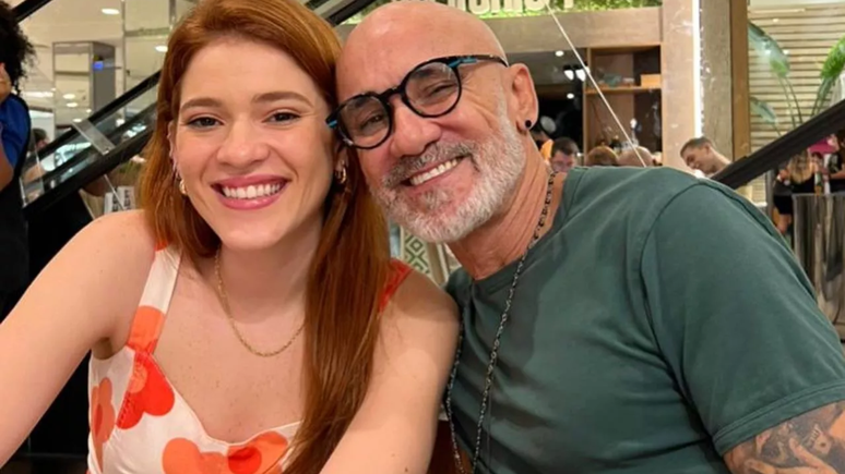 Do you remember him? Ana Clara’s father becomes the driver and presenter of the presentation
