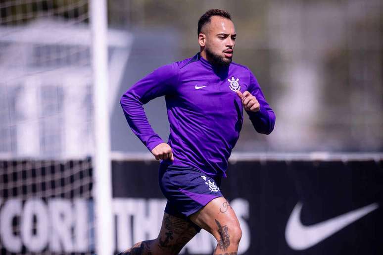 Maycon admite chance de deixar o Corinthians &ndash;