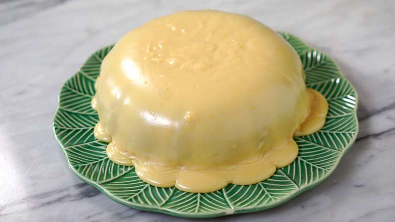 Bolo Vulcão de Laranja