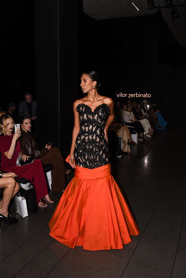 Desfile Vitor Zerbinato 