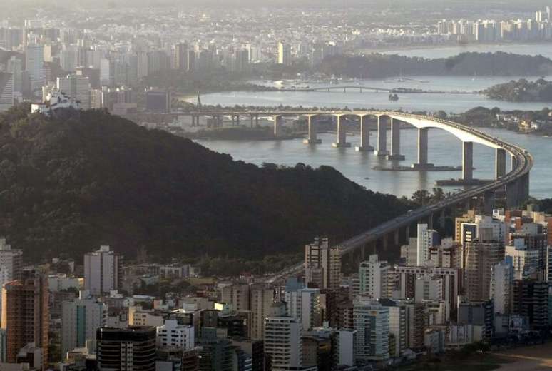 No caso de Vitória, o destaque ficou na modernização de serviços urbanos e no investimento em governança digital, com foco na digitalização de processos, monitoramento de infraestrutura e ações de sustentabilidade para melhoria da qualidade de vida