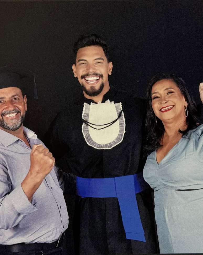 Vinicius Nasception and parents