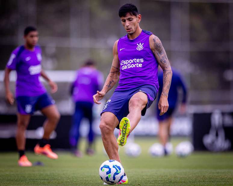 Treino da tarde desta terça-feira (23), no CT Dr. Joaquim Grava –