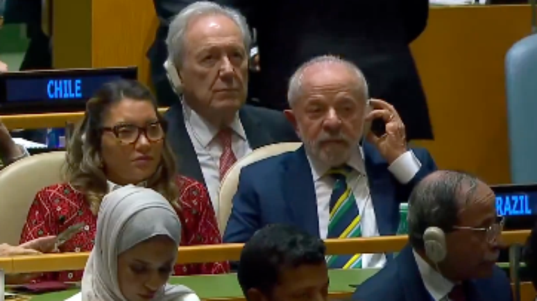 Janja e Lula durante discurso de Trump