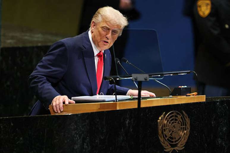O presidente dos EUA, Donald Trump, faz comentários na Assembleia Geral das Nações Unidas na sede da ONU em Nova York, em 23 de setembro de 2025.
