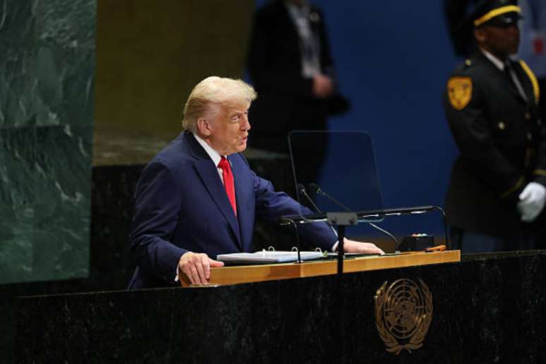 O presidente dos EUA, Donald Trump, faz comentários na Assembleia Geral das Nações Unidas na sede da ONU em Nova York, em 23 de setembro de 2025.