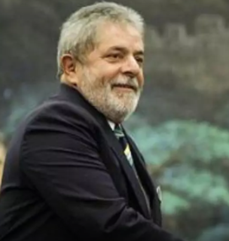 A primeira vez que Lula apareceu com a gravata da sorte foi durante as Olimpíadas de Pequim, em 2008