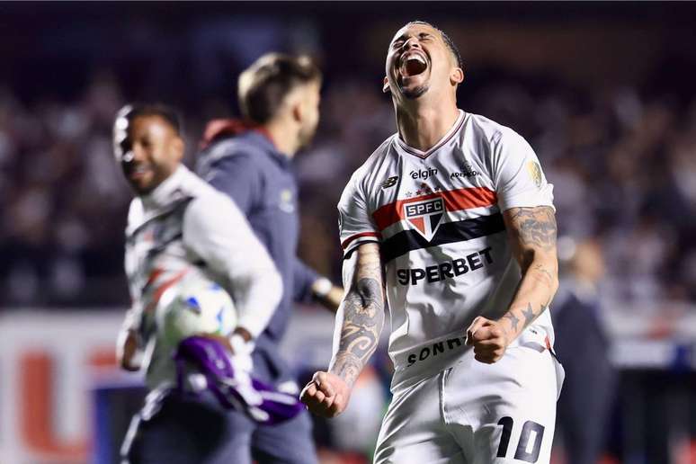Luciano é uma  das esperanças de gols do São Paulo