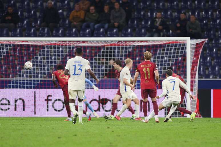 William Gomes marcando o gol do Porto 