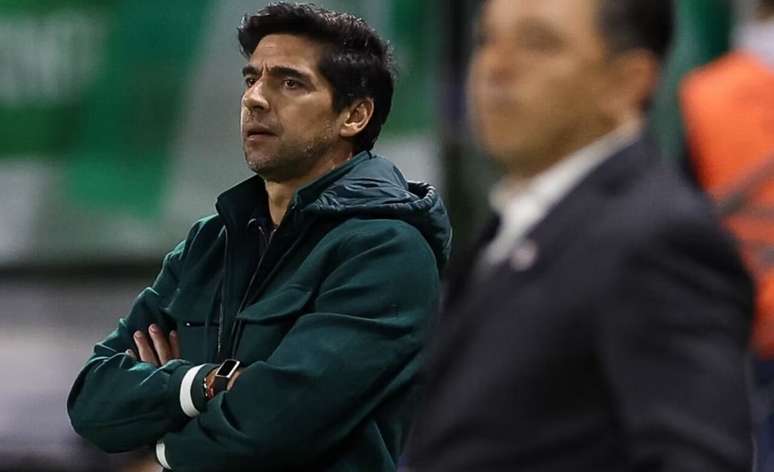 Abel negocia renova&ccedil;&atilde;o de contrato com o Palmeiras &ndash;