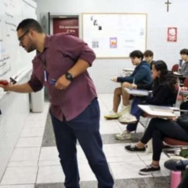 Professor em sala de aula