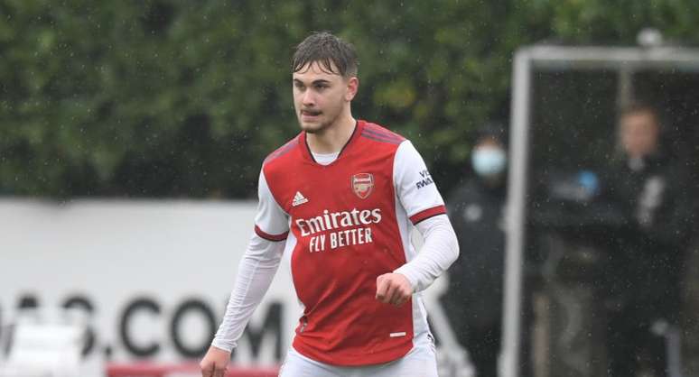 Billy Vigar, 21, ex-jogador do Arsenal, da Inglaterra, morreu após sofrer uma grave lesão cerebral durante uma partida pela 7ª divisão do Campeonato Inglês