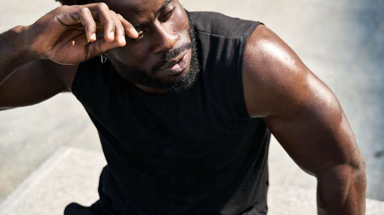 Is sweating the shirt a sign of weight loss? Medical says the truth