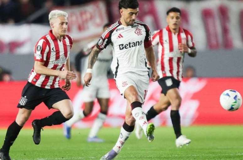 Arscascaeta warns after the Flamengo classification: “Kill the game when I need”