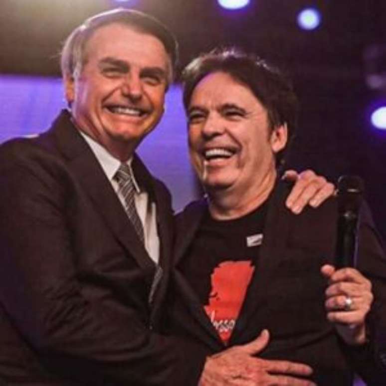 Jair Bolsonaro e bispo Robson Rodovalho.