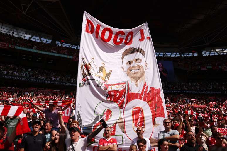 Homenagem a Diogo Jota em jogo do Liverpool 