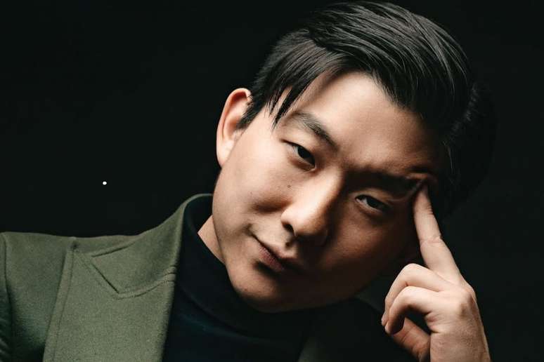 Pyong Lee, influenciador e hipn&oacute;logo