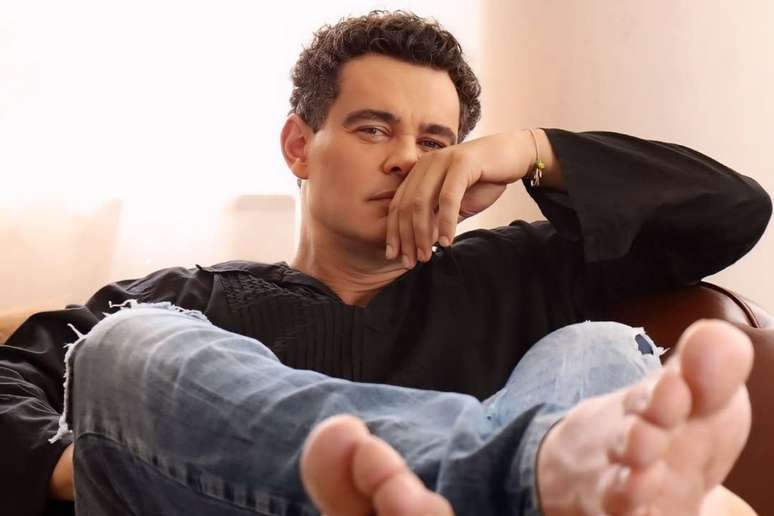 Carmo Dellavechia, ator e influenciador