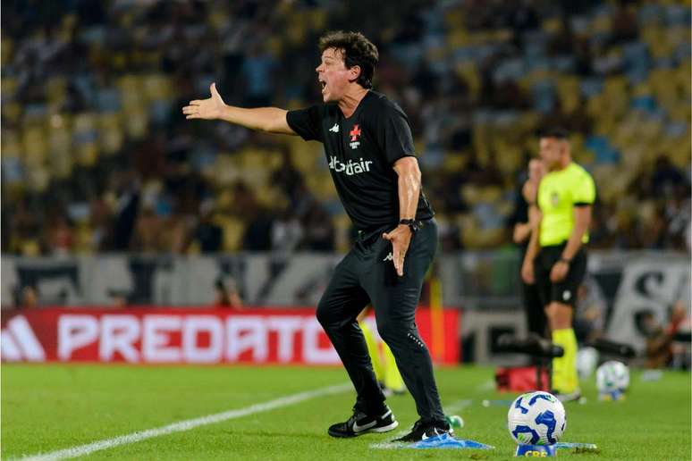 Fernando Diniz assumiu o Vasco em maio deste ano