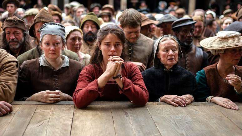 A atriz irlandesa Jessie Buckley estrela Hamnet, a adapta&ccedil;&atilde;o do premiado romance de Maggie O'Farrell