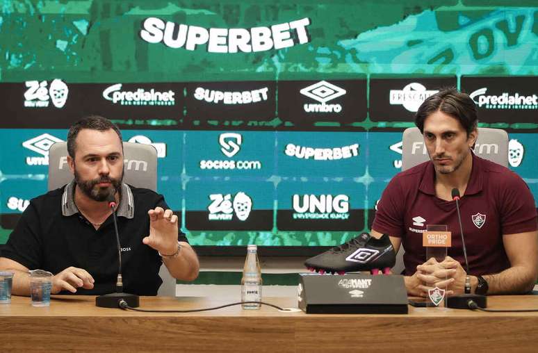 Presidente tricolor fala na coletiva de apresenta&ccedil;&atilde;o de Luis Zubeld&iacute;a &ndash;