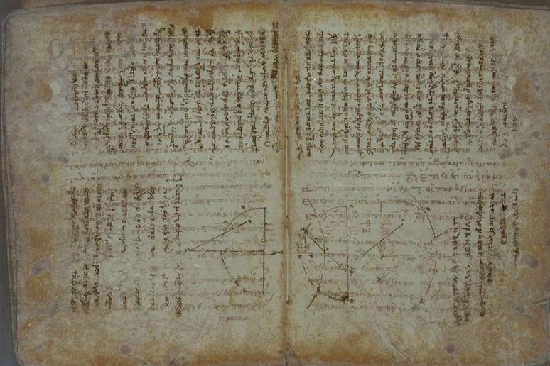 Página de um livro de orações escrito sobre os textos de Arquimedes