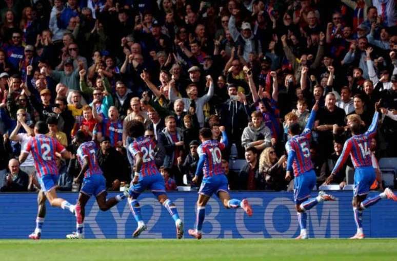 Tom Dulat/Getty Images - Legenda: Crystal Palace acaba com temporada de invencibilidade do Liverpool na Premier League