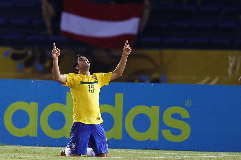 Henrique Almeida, atacante da Seleção Brasileira no Mundial Sub-20 de 2011