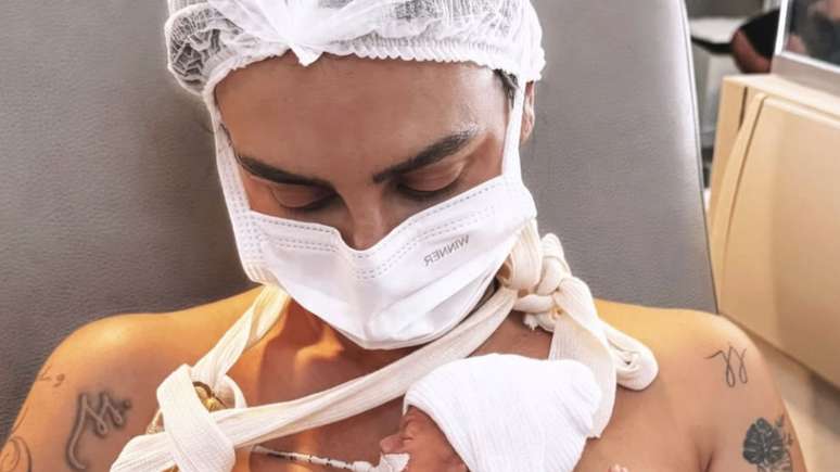 Clara Maia Segura Filho Newborn for the first time after birth: “Make the pain of departure”