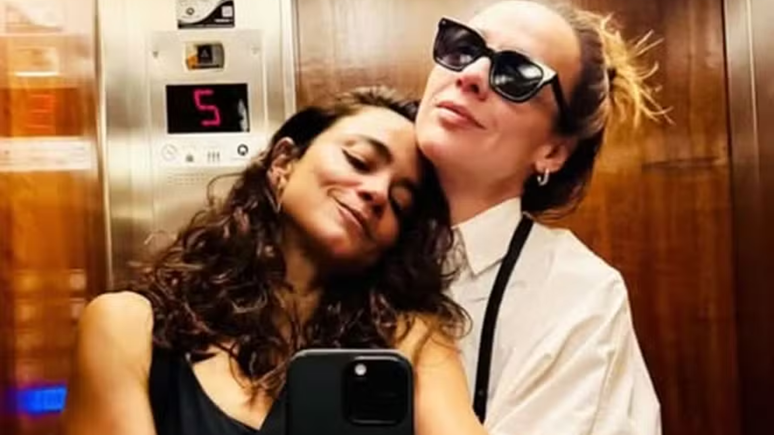 Alice Braga declares to his girlfriend: “Giant love”