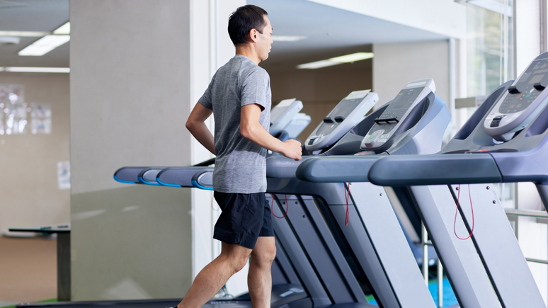 Does the fasting training help to burn more calories? See what nutritionists say