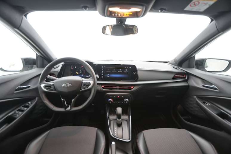 Painel tem tela de 8" para o motorista e 11" para o sistema multim&iacute;dia. FOTO:Werther Santana/Estad&atilde;o