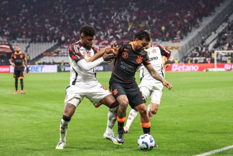 Corinthians e Flamengo se enfrentaram na Neo Química Arena Corinthians e Flamengo se enfrentaram na Neo Química Arena