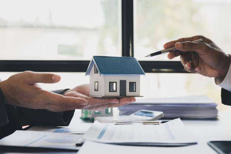 3 suggestions to start investing in the real estate sector