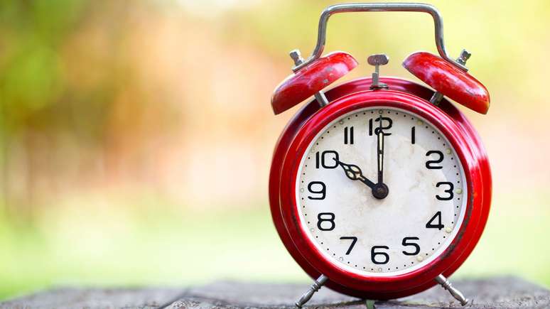 Brasil não terá horário de verão em 2025; entenda por que a prática perdeu eficácia e quais estratégias podem garantir energia estável